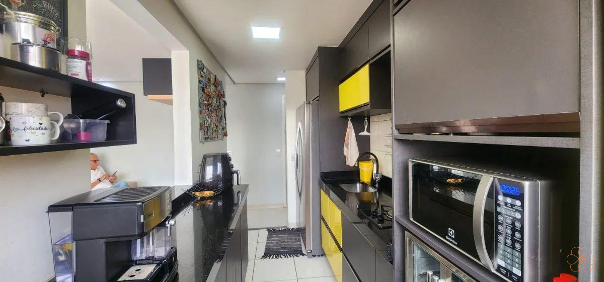 Apartamento à venda em Itatiba, Bairro das Brotas, com 2 quartos, 54m²