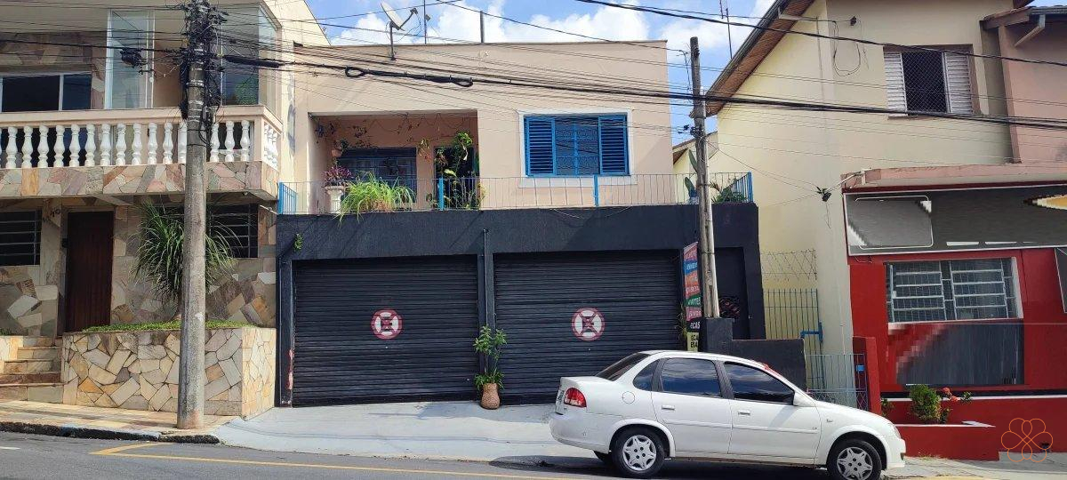 Casa à venda em Itatiba, Centro, com 2 quartos, 140 m²m²