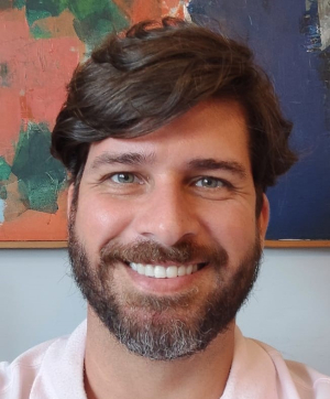 Corretor - Eduardo Freitas